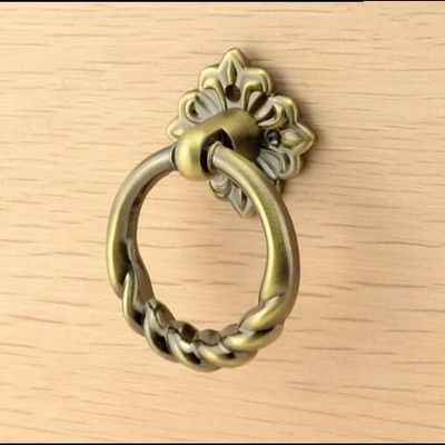 Southst European Bronze Ring Pendants Handle Furniture Hardware Handle Kit Cabinets Pull Drawer Wardrobe Cupboard Dresser Door Knobs