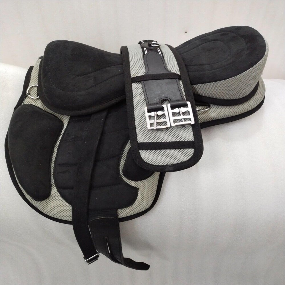 SABA International Designer Freemax Synthetic English Treeless Saddle Grey (18 Inch)