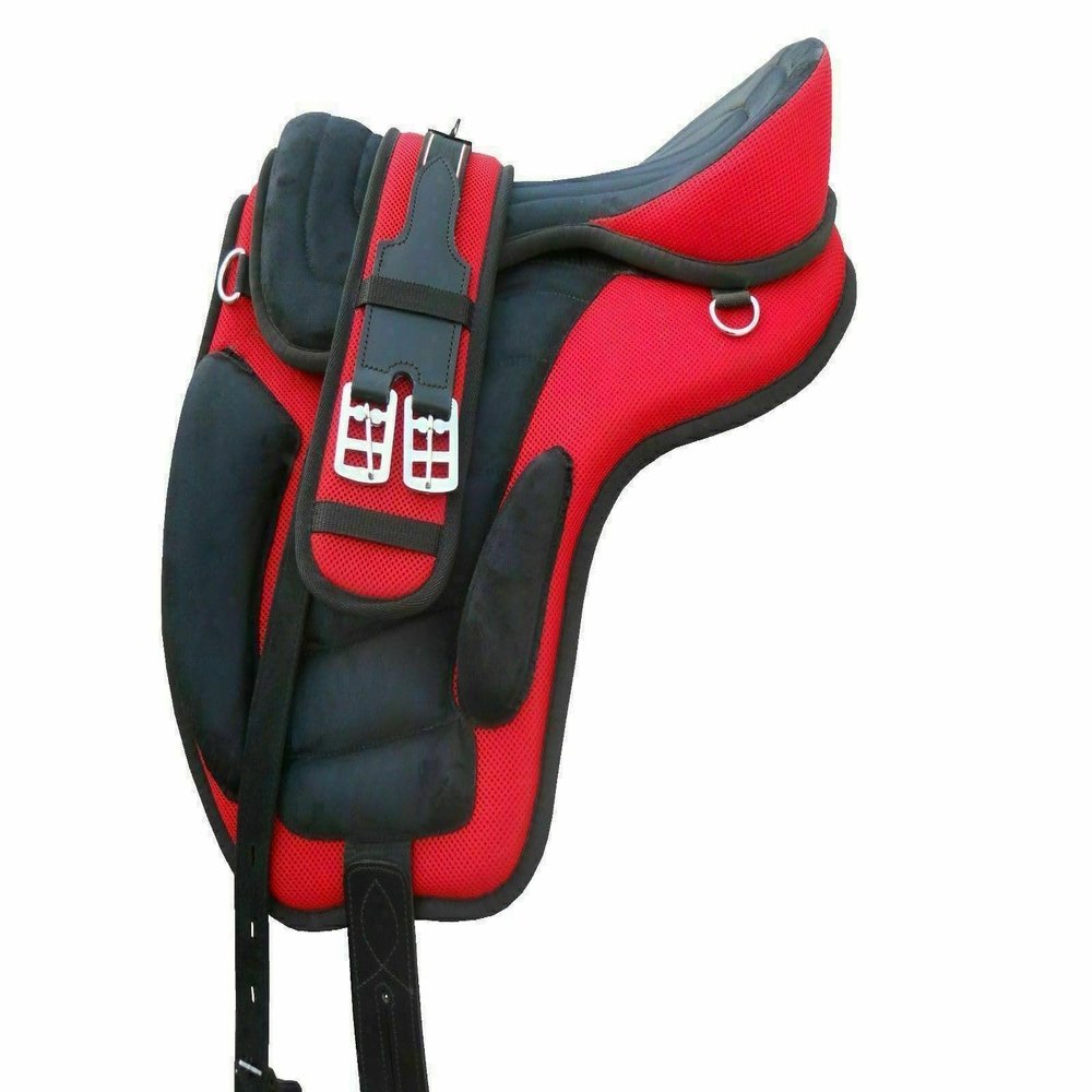 SABA International Designer Treeless Freemax Synthetic English Horse Tack Saddle (17 Inch)