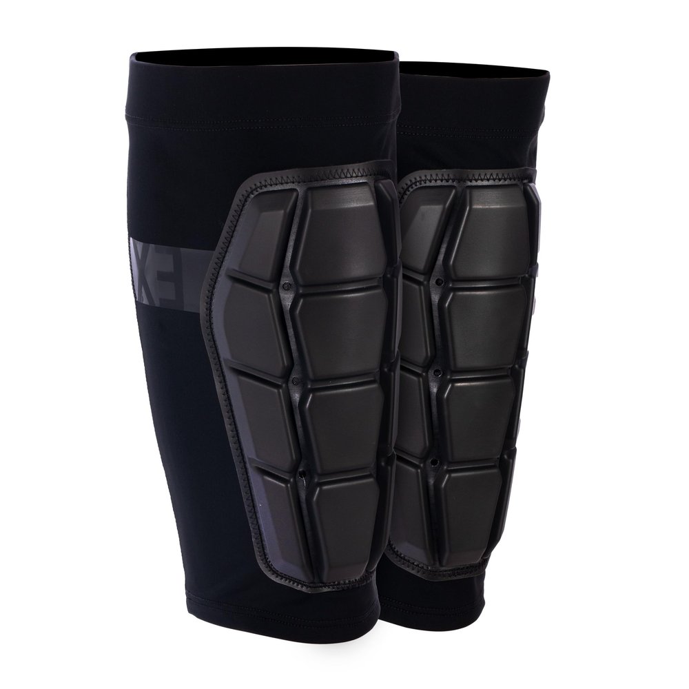 G-Form Pro-X3 MTB Shin Guards - Comfortable & Breathable Padded Shin Guards for Adults - for Cycling & More - Triple Matte Black, Adult Small/Medium