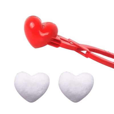 Heart Shape Snowball Maker Toys Love Heart Snowball Maker Clip Snow Brick Maker Sand for Snow Fights (Red)