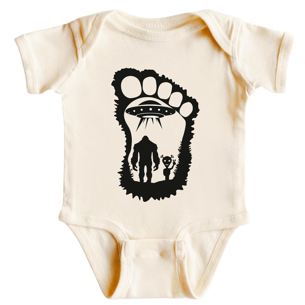 CAOMP Bigfoot Alien T-Shirt for Youth Toddler and Baby Bigfoot Alien Kids Raspberry 24 M #01215
