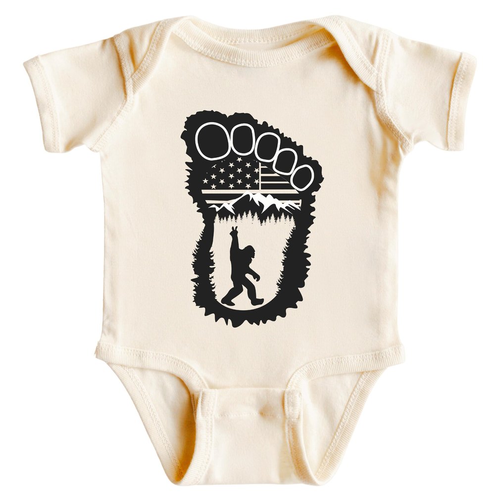 CAOMP Bigfoot American Flag T-Shirt for Youth Toddler and Baby Bigfoot American Flag Kids White 24 M #01213