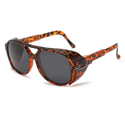 YAMEIZE Polarized Classic Gothic Steampunk Sunglasses - UV Protection Punk Round Glasses Driving Shade Outdoor for Men Women