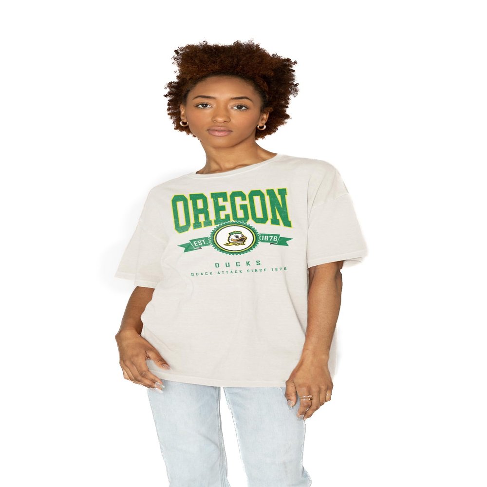Oregon Ducks Game Day Get Goin' Oversized Short Sleeve Crew Neck Graphic Tee (US, Alpha, Medium, Regular, Regular, Ivory)