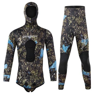3MM Neoprene Spearfishing Wetsuit with Hooded, 2 Pieces Camouflage Hunting Diving Suit Color Can Change with The Environment for Cool Water Freediving Snorkeling,3XL