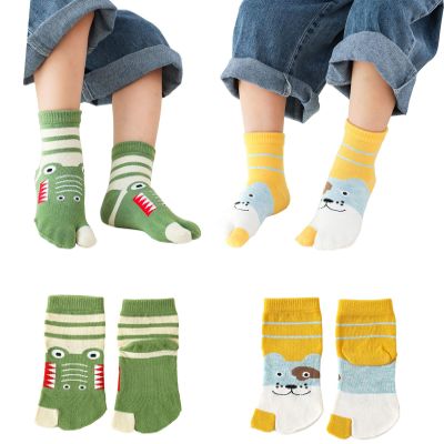 Pursuestar 2 Pairs Two Toe Tabi Split V Socks Athletic Casual Cartoon Animals Dress Socks for Kids Boys Girls 2-12 Years