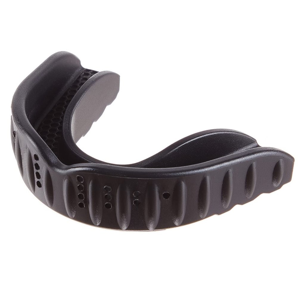 Football Mouth GuardSports Mouthguard for FootballBoxing, Basketball,Wrestling, Includes Mouth Guard Case, Adult and Youth Sizes (1 Pack Black)