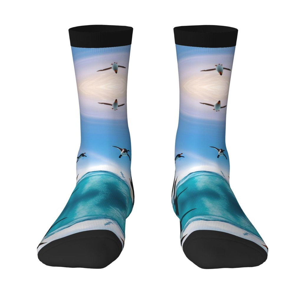 ZISHAK Happy Penguin In The Water Adult Sports Socks-Men'S Cotton Mid-Calf Socks:A Fusion Of Comfort,Style,And Functionality