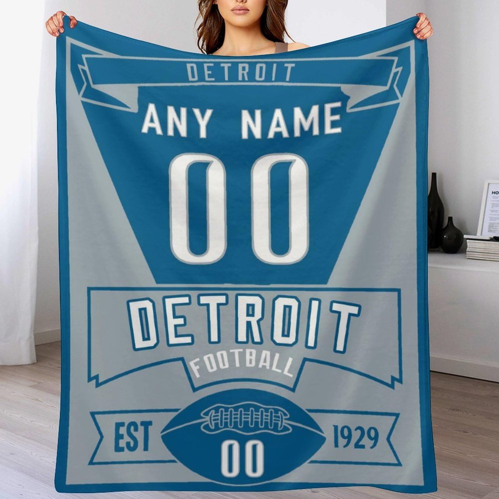 HDI7DEJ Custom Throw Blanket Football,Unisex-Adult Fleece Throw Blanket Personalized Fans Gifts for Men Add Name and Number, 50" x 40",60" x 50",80" x 60",Products Ships Next Day, Printed in USA
