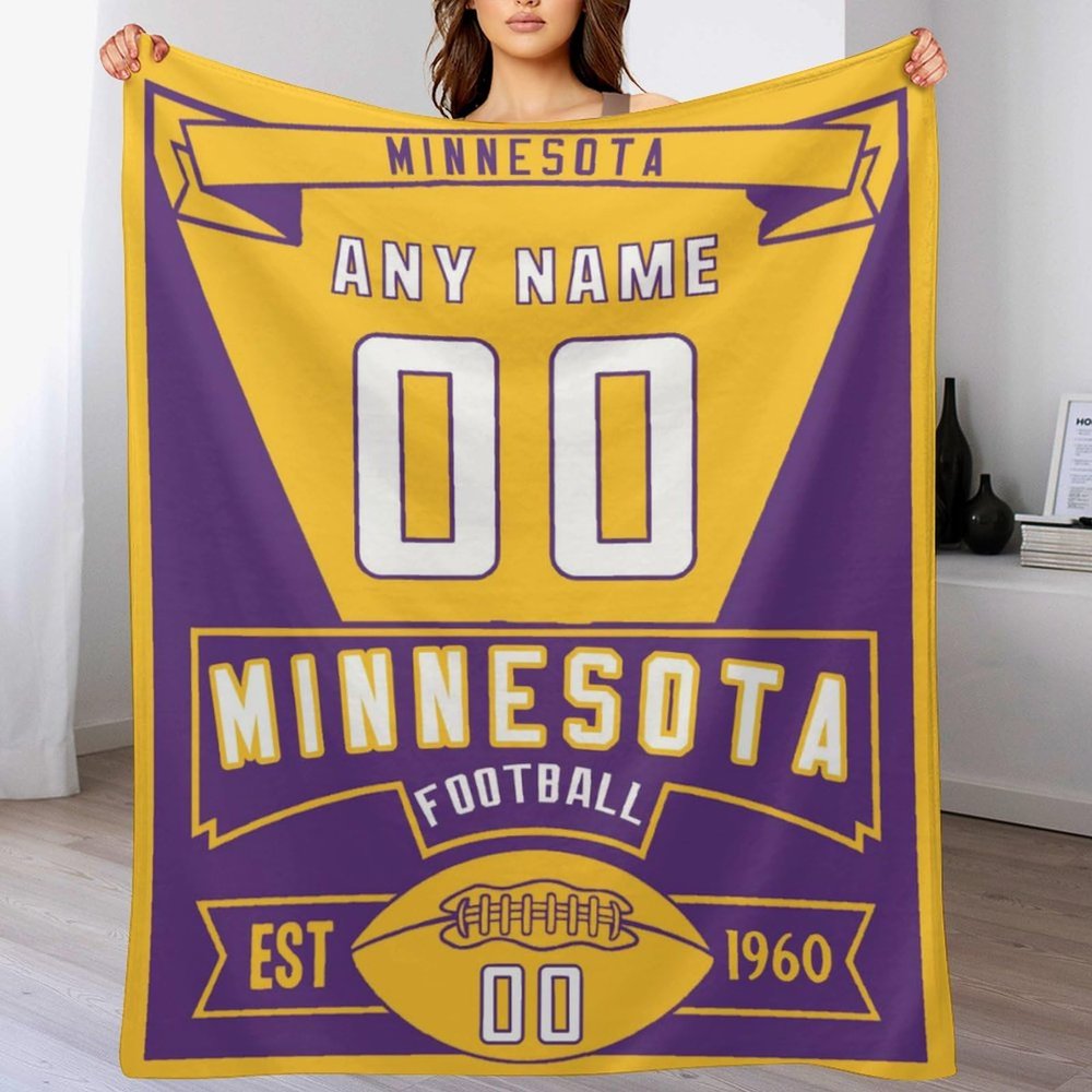 HDI7DEJ Custom Throw Blanket Football,Unisex-Adult Fleece Throw Blanket Personalized Fans Gifts for Men Add Name and Number, 50" x 40",60" x 50",80" x 60",Products Ships Next Day, Printed in USA