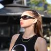 FEISEDY Trendy Polarized Y2K Sunglasses Wrap Around Butterfly Design Fashion Sunnies UV400 Protection B0078 view 3