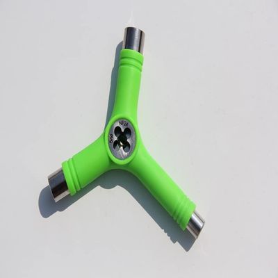 Boardparadise Social Skate Tool Threader Green