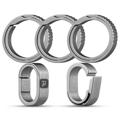 FEGVE Titanium Mini Key Chain Ring with 3 0.86in Titanium Side-Pushing Designed Keychain Rings for Men Women