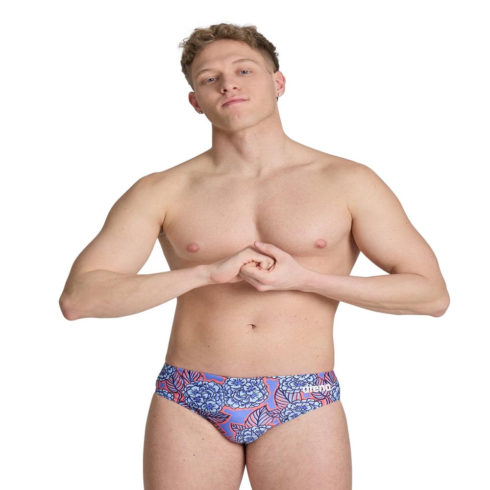 ARENA Men's Swim Brief Hydrangea Bouquet Team Print MaxLife Athletic Swimwear Professional Training Swimsuit Sports Bathing Suit, Team Red White Blue, US Size 22