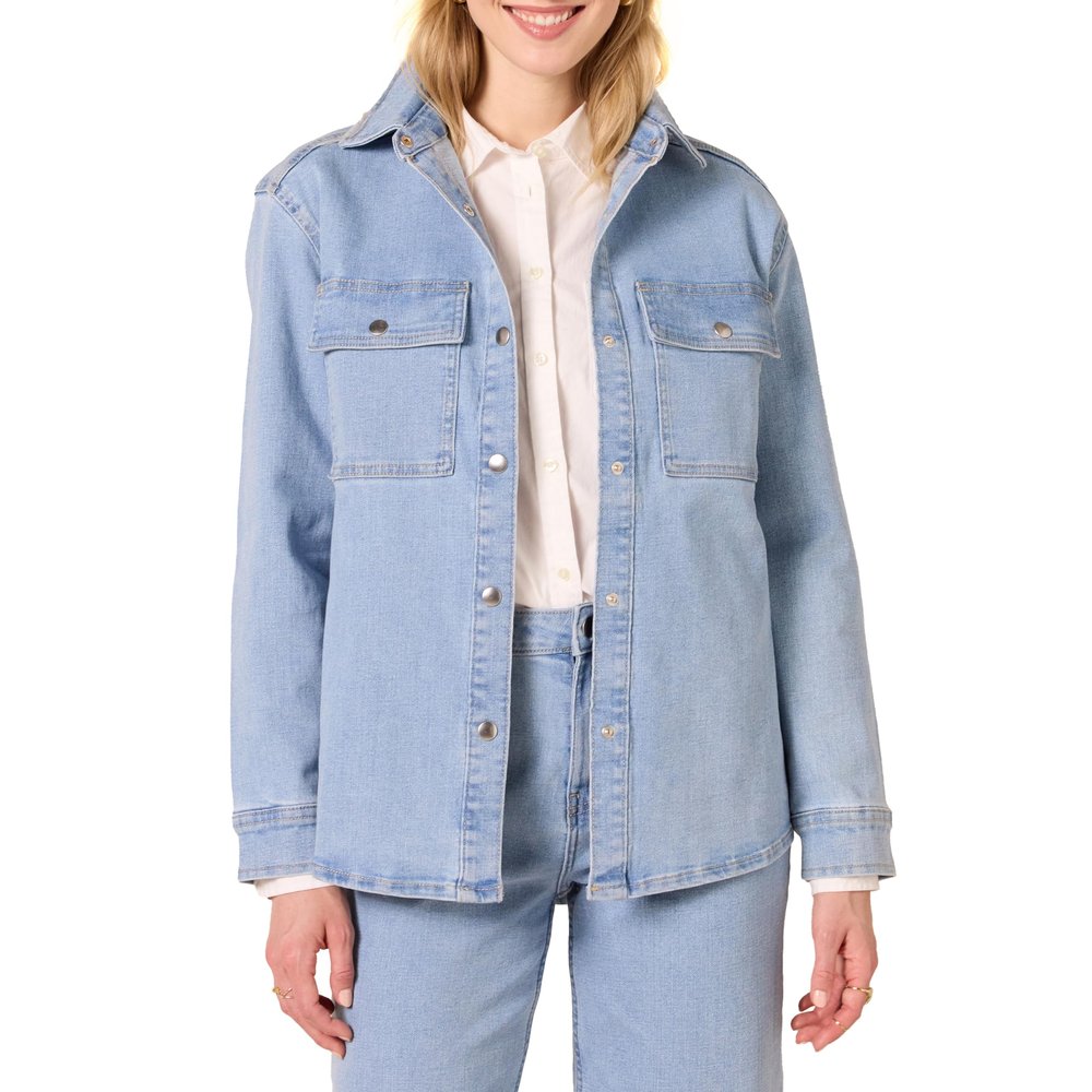 Amazon Essentials (Demi's Pick) Women's Oversized-Fit Heavyweight Denim Shirt Jacket, Light Wash, XX-Large