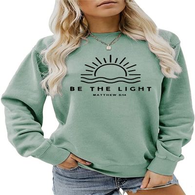 ESIKAH Women Be The Light Sweatshirt Matthew 5:14 Shirt, Bible Verse Quote Shirt Faith Pullover Tops Christian Crewneck Green