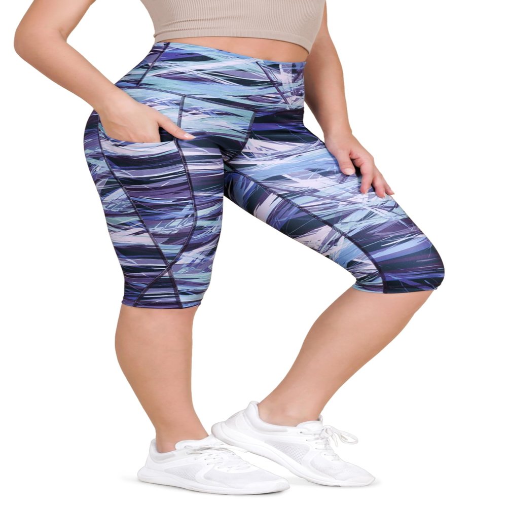 ODODOS Women's Knee Length High Waisted Yoga Capri Leggings with Pockets, Printed Workout Running Sports Athletic Yoga Capris, Graphic Purple, Medium