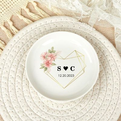 Personalized Jewelry Dish, Engagement Ring Dish, Custom Couple Initial Trinket Dish, Ceramic Jewelry Tray, Wedding Ring Holder, Engaged Gifts for Couple, Engagement Gifts, 4"
