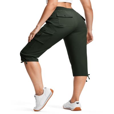 ISEEGZ Hiking Capris for Women with Pockets Lightweight Quick Dry Cargo Capri Travel Pants Women Casual Women's Capris