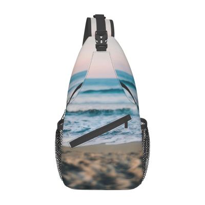 YQxwJL Beach and sea Print Sling Backpack, Sling Bag, Crossbody Chest Bag Daypack, for Hiking Travel
