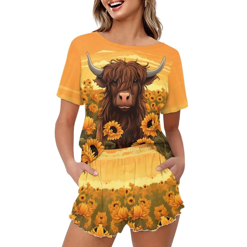 Xhuibop Sunflower Highland Cow Pajamas Sets for Plus Size Women 3XL Short Sleeve Shirts and Pants 2 Piece Sleepwear Soft Lounge Set with Pockets Ladies Nightwear Outfits