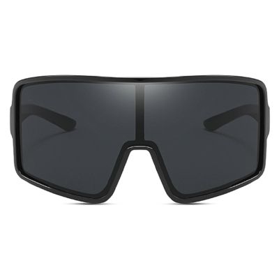 mincl Oversized Wrap Around Sport Sunglasses for Women Men, Futuristic Curved Lens Shades, Y2K Trendy Shield Sun Glasses (black)