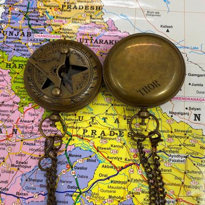 Antique Sundial Compass Brass Compass Gift Compass Engraved Gifts for Men Bronze for Men Romantic Gifts Engraved Compass Sundial Compass