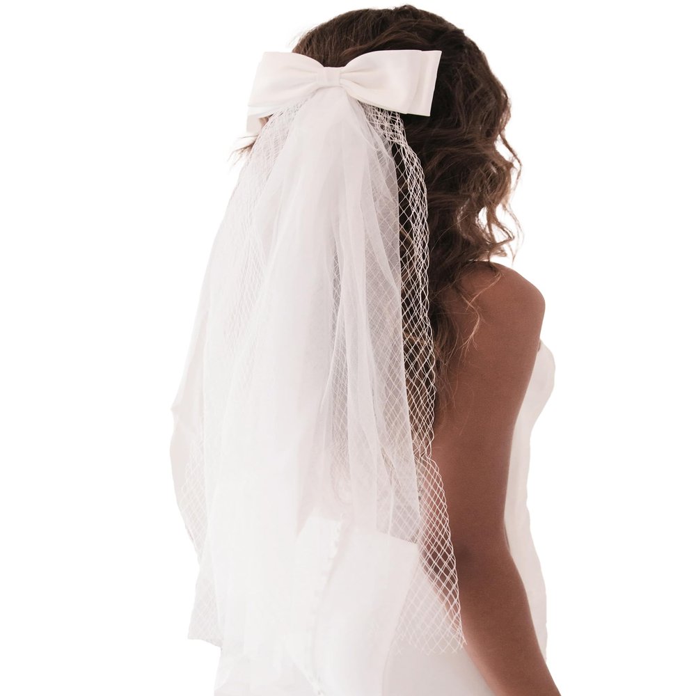 YAEISM Bridal Bow Veils Mesh Wedding Veil Clip Satin Bow Bachelorette Veil Double Layers Tulle Hair Clip Party Decorations Short Veil for Women Girls