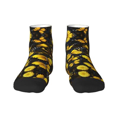 ZISHAK Yellow Flowers Butterflies Adult Sports Socks,No-Heel Casual Socks,Sailor Socks For Comfort And Style