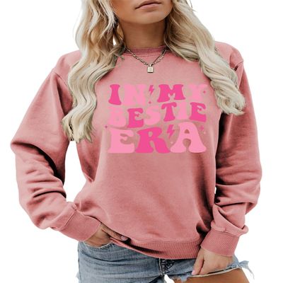 ESIKAH In My Bestie Era Sweatshirt Funny Best Friend Sweater Bestie Shirts Gifts Women Casual Crewneck Graphic Pullover Tops Rose