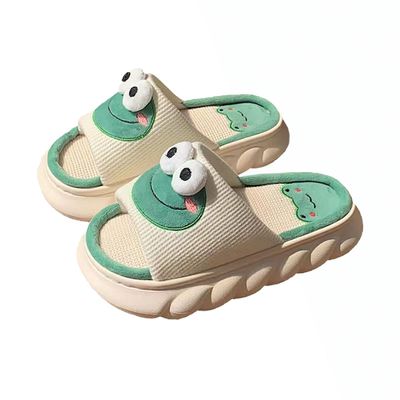 HANDKEI Cartoon frog slippers, women's animal shaped slippers, home slippers, cute indoor and outdoor slippers (light green, Adult, Women, 5, 6, Medium)