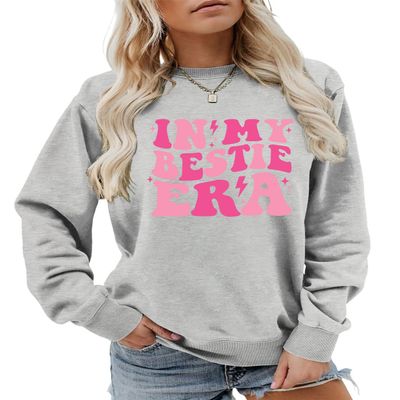 ESIKAH In My Bestie Era Sweatshirt Funny Best Friend Sweater Bestie Shirts Gifts Women Casual Crewneck Graphic Pullover Tops Gray, XX-Large