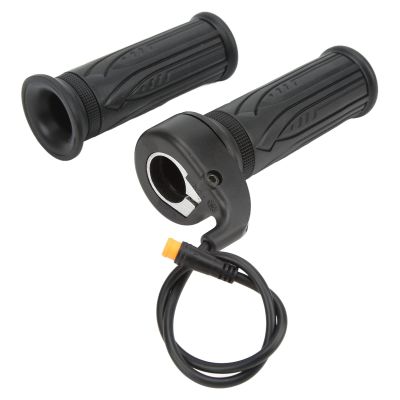 Acouto 1 Pair Electric Throttle Connector 20X Scooter Speed Throttle Handle for 22.2mm Handlebar Application The Scooter Speed Accelerator Hand