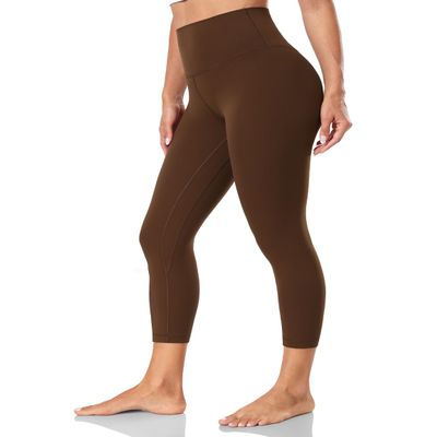 HeyNuts Yoga Pro Women's Buttery Soft Yoga Capris Leggings, High Waisted Compression Workout Yoga Lounge 3/4 Cropped Pants 21" Java Coffee S(4/6)