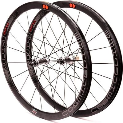 700c Road Bike Wheel Pair Racing Bike Wheels Double Wall Rims 40mm 8-11 Speed Carbon Fibre Wheels Quick Release (Color : Silver Hub, Size : 700C)