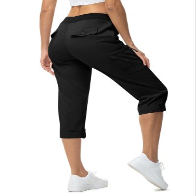 TBMPOY Womens Cargo Capris with Pockets Lightweight Hiking Capris Pants Quick Dry Casual Cropped Pants Summer Trip Cotton Black S