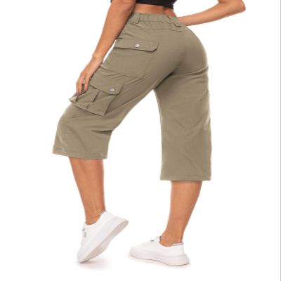 Moosehill Women's Cargo Capris Pants: Lightweight Hiking Travel Pants with 6 Pockets Water Resistant Summer Outdoor (Khaki,6)