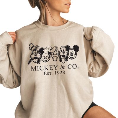 Family Vacation Sweatshirt Shirts for Women, Magical Family Sweatshirts, Magic World Vacation Crewneck Sweatshrt
