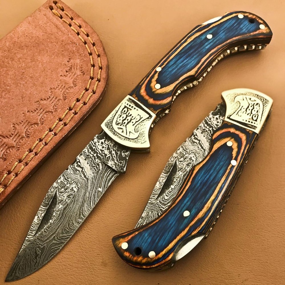 handmade Damascus steel folding blade Pocket knife ideal outdoor Camping hunting Lockback grip handle eagle engraved bolster Leather sheath