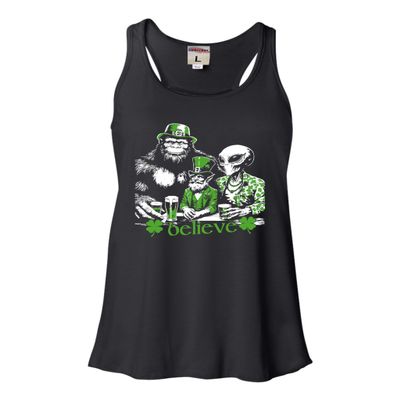 Go All Out Small Black Women Flowy Believe Leprechaun Bigfoot Alien St. Patrick's Day Sleeveless Tank Top T-Shirt