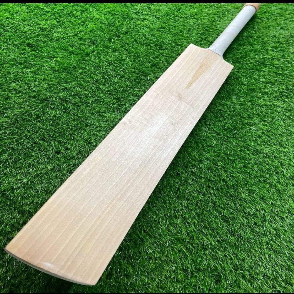 English Willow Cricket bat Grade A Ready to Play by Network India