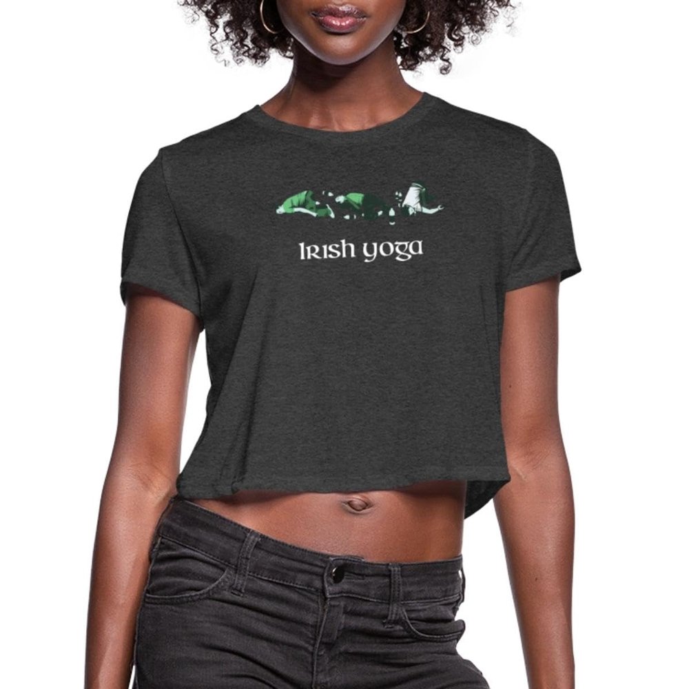 Spreadshirt Irish Yoga St. Patrick's Day Funny Women's Cropped T-Shirt, L, deep Heather