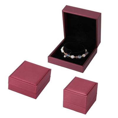 DICOSMETIC Jewelry Gift Boxes Pack of 3 Jewelry Box Different PU Leather Single Jewelry Box Elegant Velvet-Lined Necklace Ring Bracelet Square Box, Red