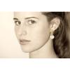 LES POULETTES JEWELS - Golden Metal Clip Earrings and Large Ceramic Beads - White view 4