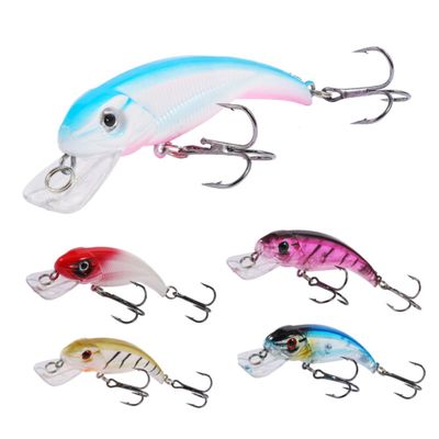 Yardwe 6pcs Reflective Simulation Fishing Lures Fish Shape Lure Bait for Fishing Contestants Random Color