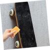Happyyami 5pcs Wear-Resistant Grip Tape Cleaners for Skateboards and Compact Multi-Functional Cleaning Erasers for Skateboard Accessories Tennis Rackets and Shoe Soles view 4