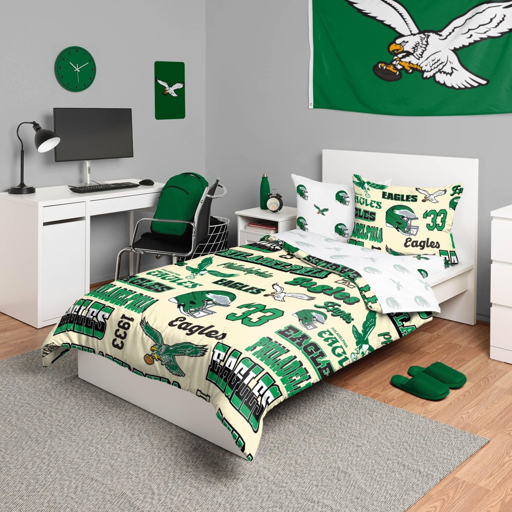 FOCO Philadelphia Eagles NFL Retro Bed in a Bag Comforter Bedding 5 Piece Twin Set