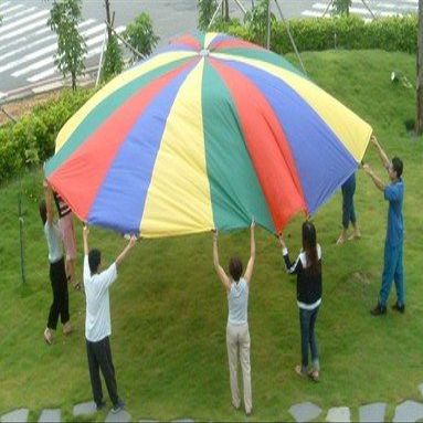 212 Main 4 Color Parachutes - 8 Handles - 6 Feet