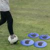 Baluue 2pairs Soccer Training Sign Discs Non-Slip Floor Pads for Football and Basketball Practice Markers for Sports Training Hand and view 2